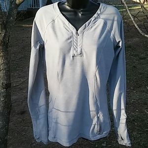 Lululemon athletica pullover size 8